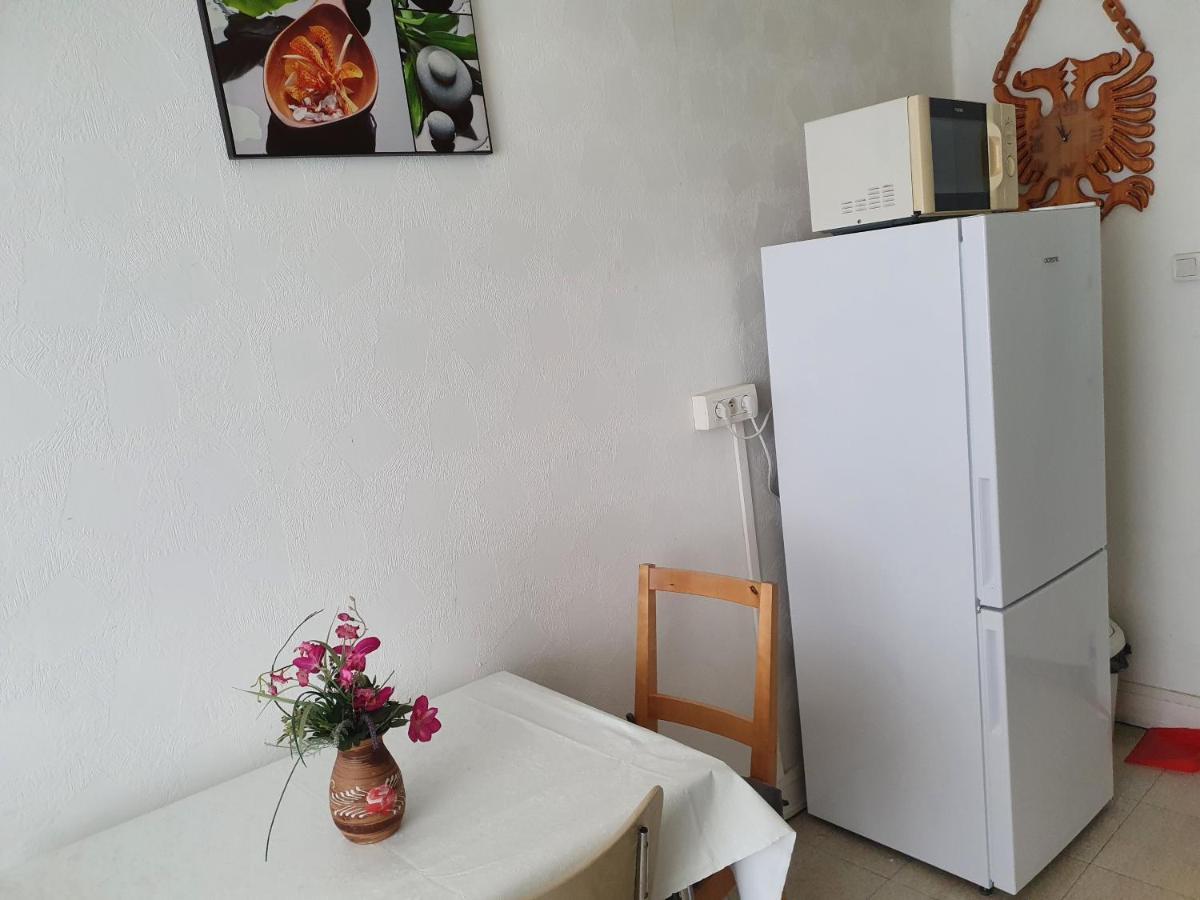 Apartamento Meublés HG Bains-les-Bains Exterior foto